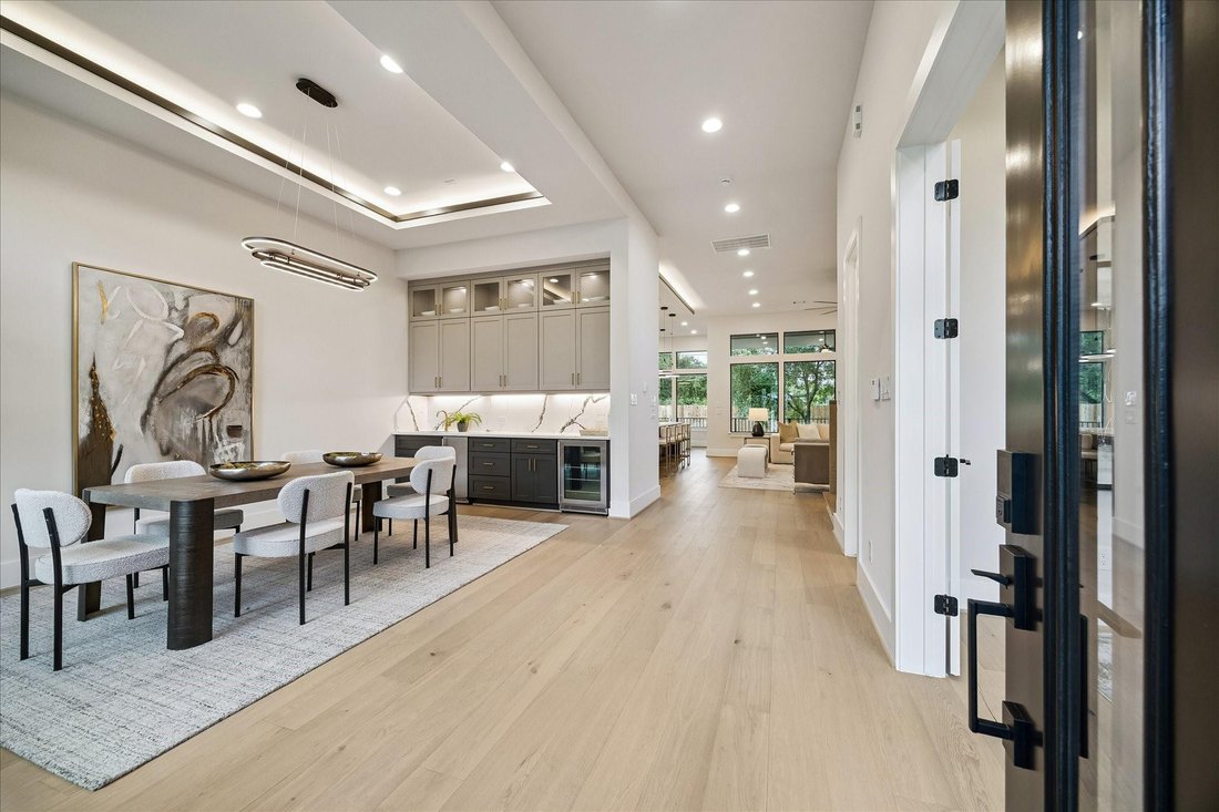 House in Bellaire, Texas, United States 4 - 18540325