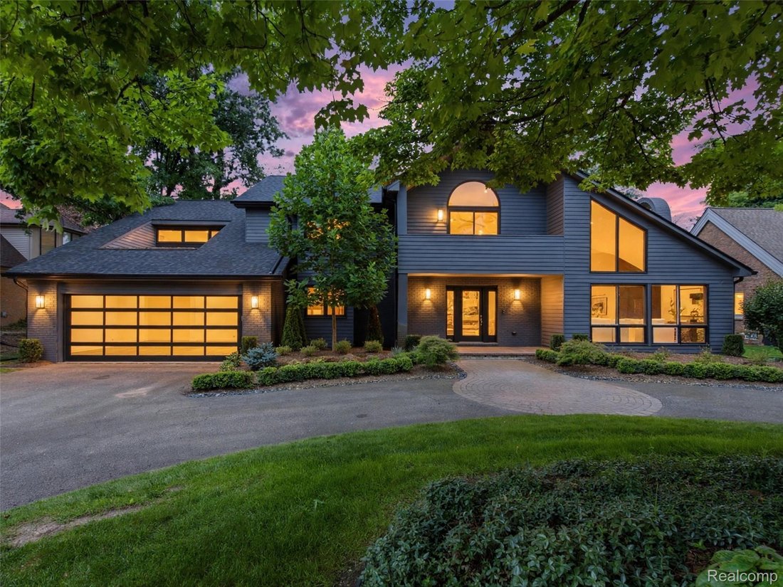 House in Orchard Lake Village, Michigan, United States 2 - 18543575