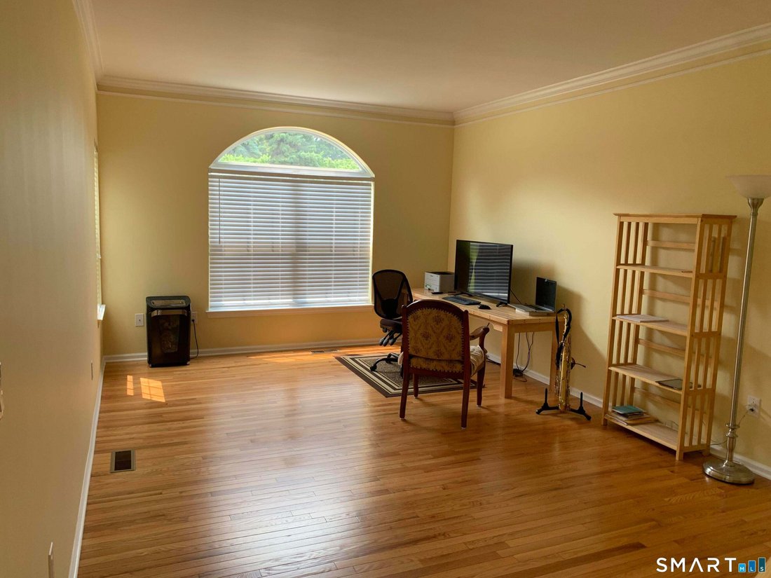 House in Milford, Connecticut, United States 4 - 18539595