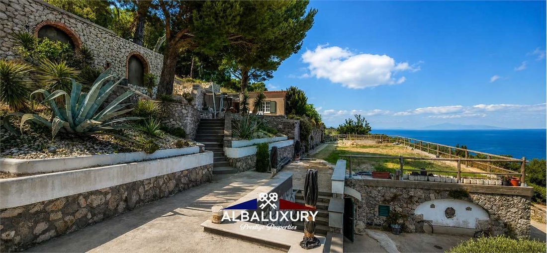 Villa in Anacapri, Campania, Italy 3 - 15817568