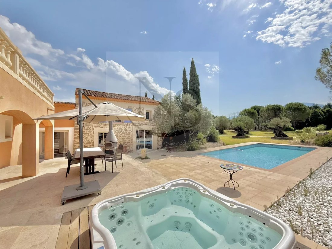 Villa in Trets, Provence-Alpes-Côte d'Azur, France 2 - 18544119