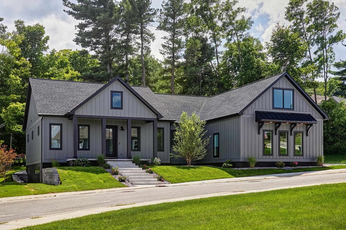 House in Garfield Township, Michigan, United States 2 - 18542466
