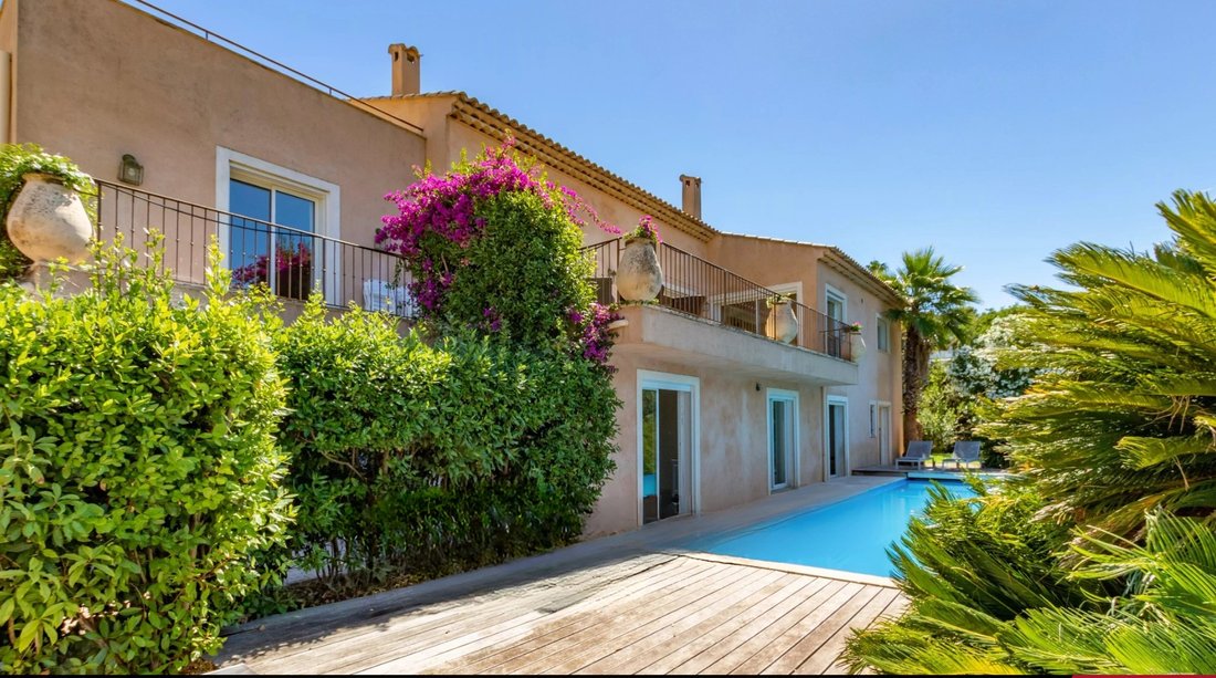 Villa in Fontmerle, Antibes, France 1 - 18544194