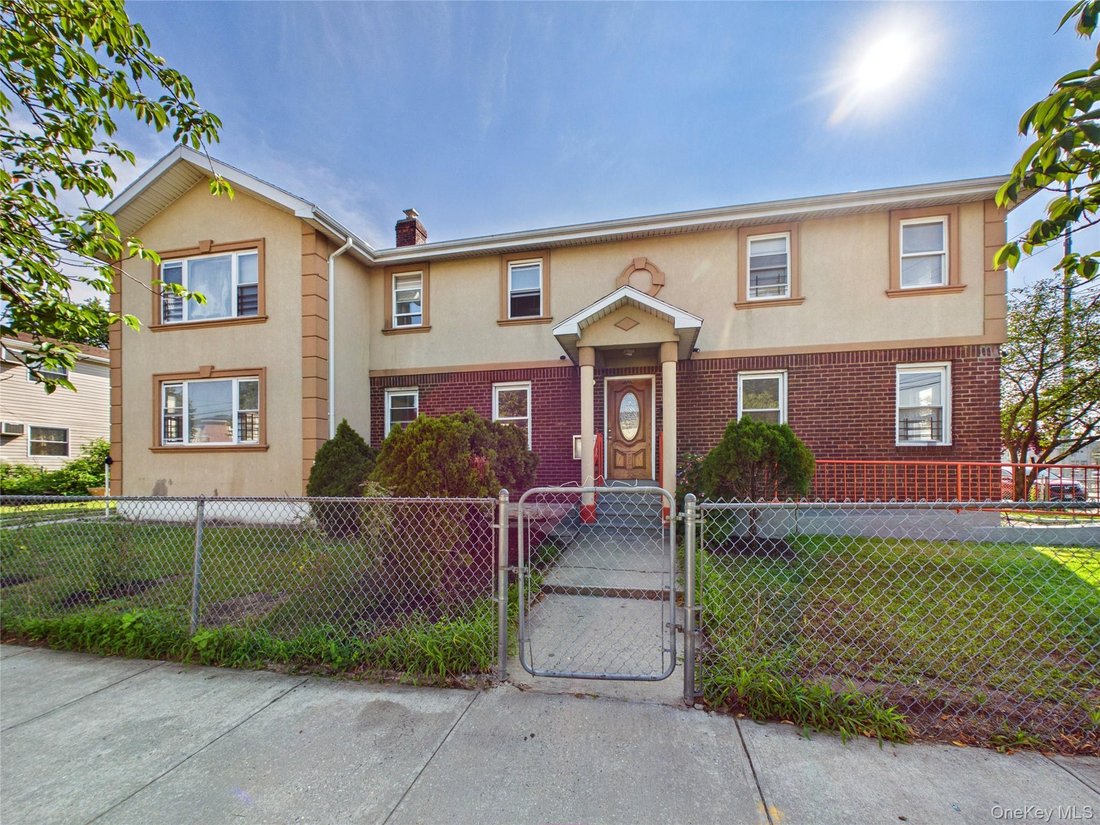 House in New York, New York, United States 1 - 18542258
