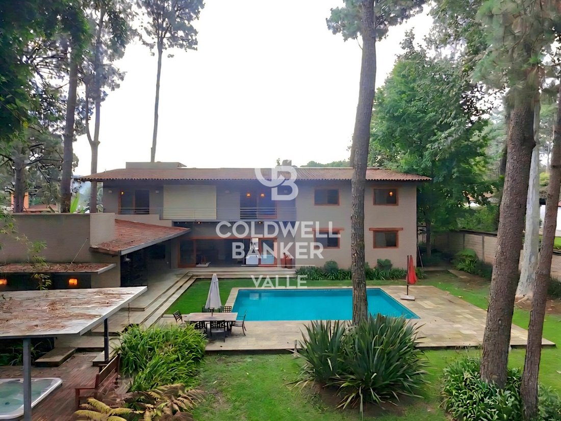 House in Valle de Bravo, State of Mexico, Mexico 1 - 18541060