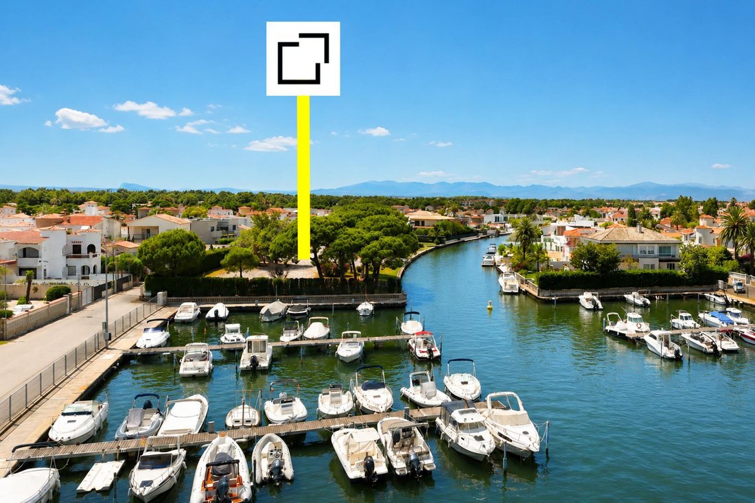 Land in Empuriabrava, Catalonia, Spain 5 - 16988731