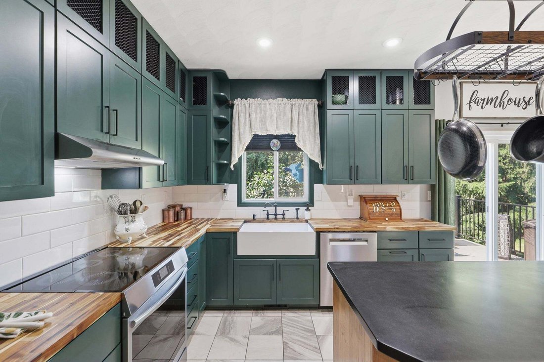 House in Mead, Washington, United States 3 - 18541964
