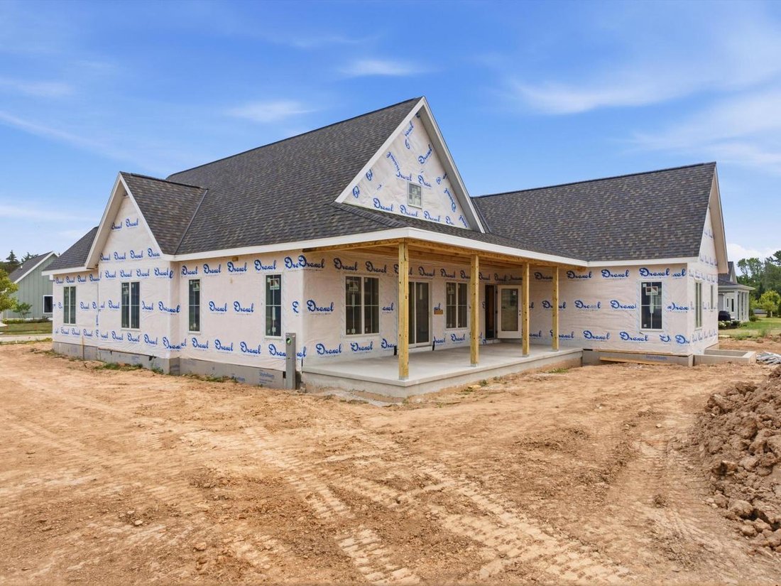 House in Sheboygan Falls, Wisconsin, United States 2 - 17786413