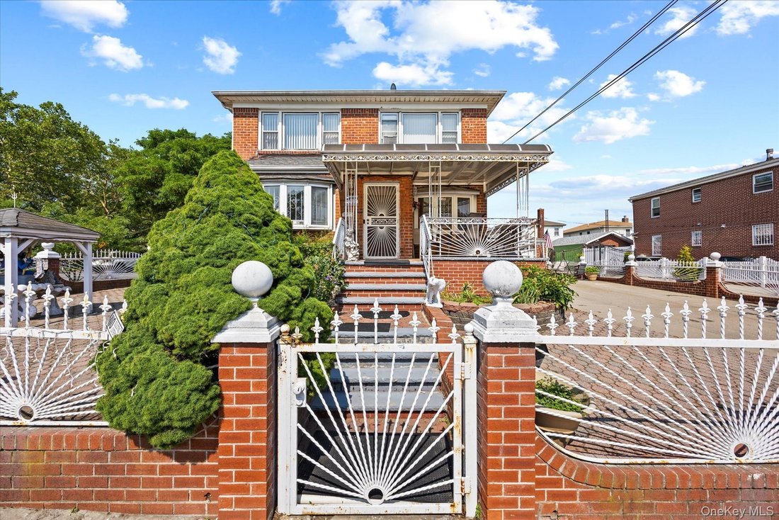 House in New York, New York, United States 1 - 18542290