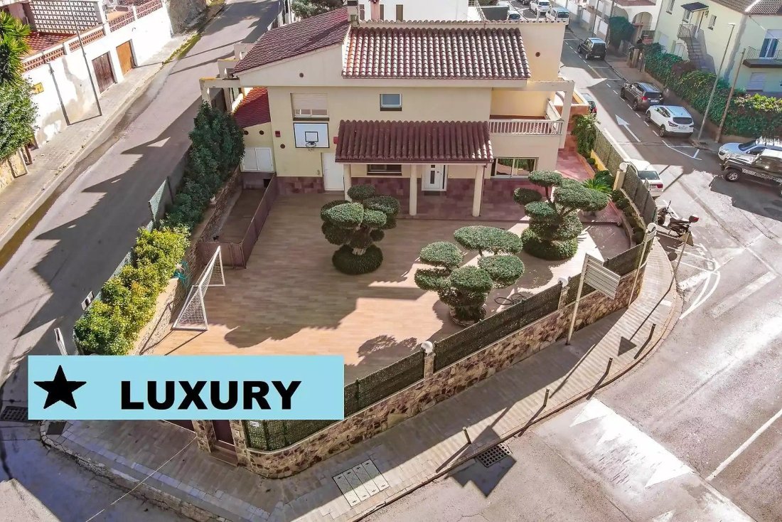 House in Roses, Catalonia, Spain 2 - 18540127