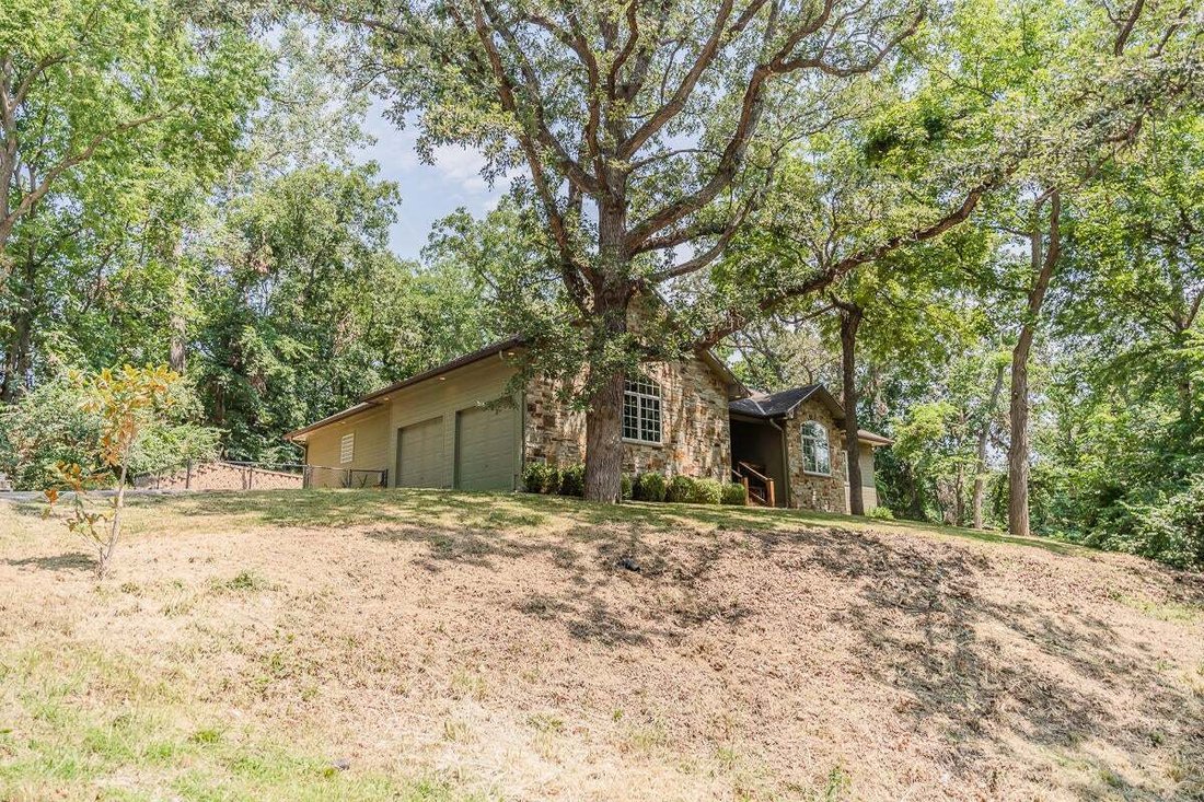 House in Glenwood, Iowa, United States 5 - 18541900