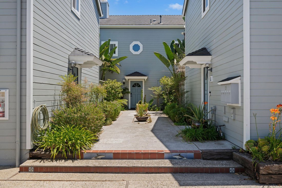 Condo in Santa Barbara, California, United States 4 - 18541948