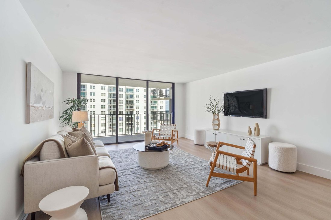Condo in Palm Beach, Florida, United States 3 - 18542674