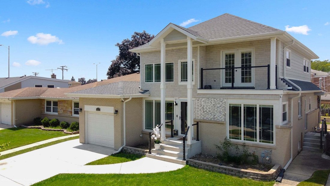 House in Niles, Illinois, United States 3 - 18540386