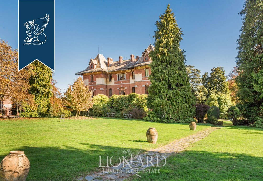 Villa in Muzzano, Piedmont, Italy 1 - 18544034