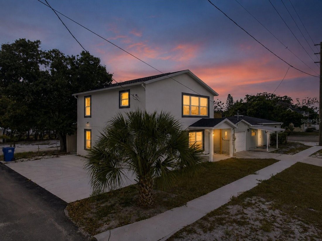House in St. Petersburg, Florida, United States 1 - 17781075