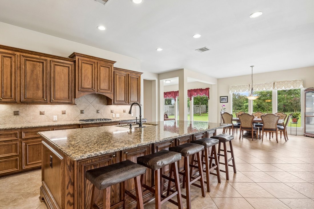 House in Katy, Texas, United States 4 - 18539732