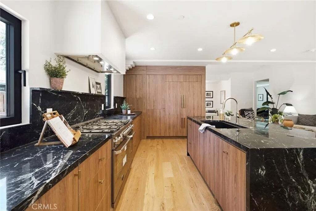 House in Los Angeles, California, United States 2 - 18543287
