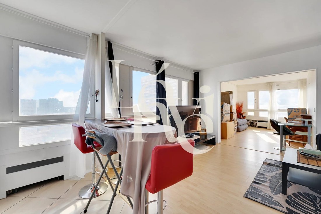 Apartment in Nationale-Deux Moulins, Paris 13e Arrondissement, Paris 1 - 18540107