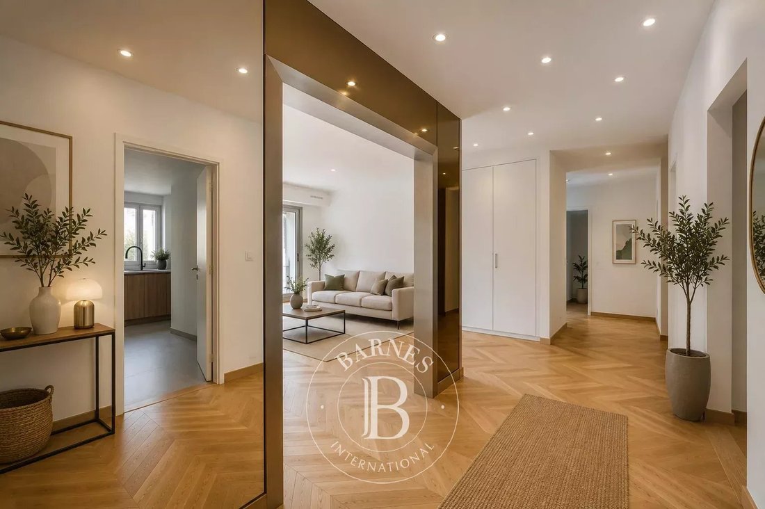 Apartment in Sainte Avoie, Paris 3e Arrondissement, Paris 5 - 18319797