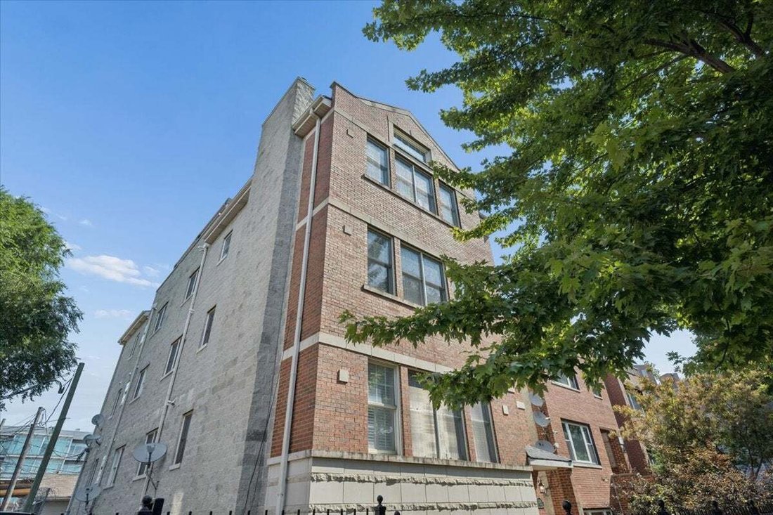 Condo in Chicago, Illinois, United States 2 - 18543061