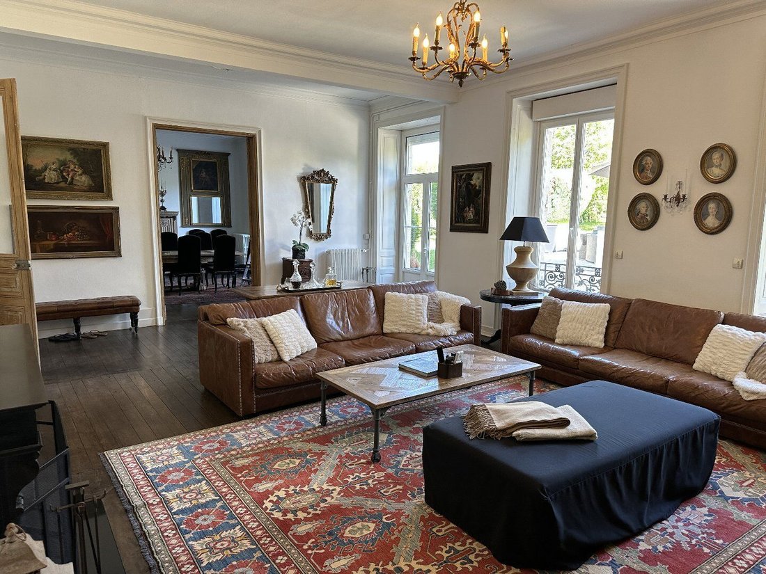 Chateau in Chalus, Nouvelle-Aquitaine, France 2 - 18541449