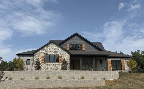 House in Fayetteville, Arkansas, United States 1