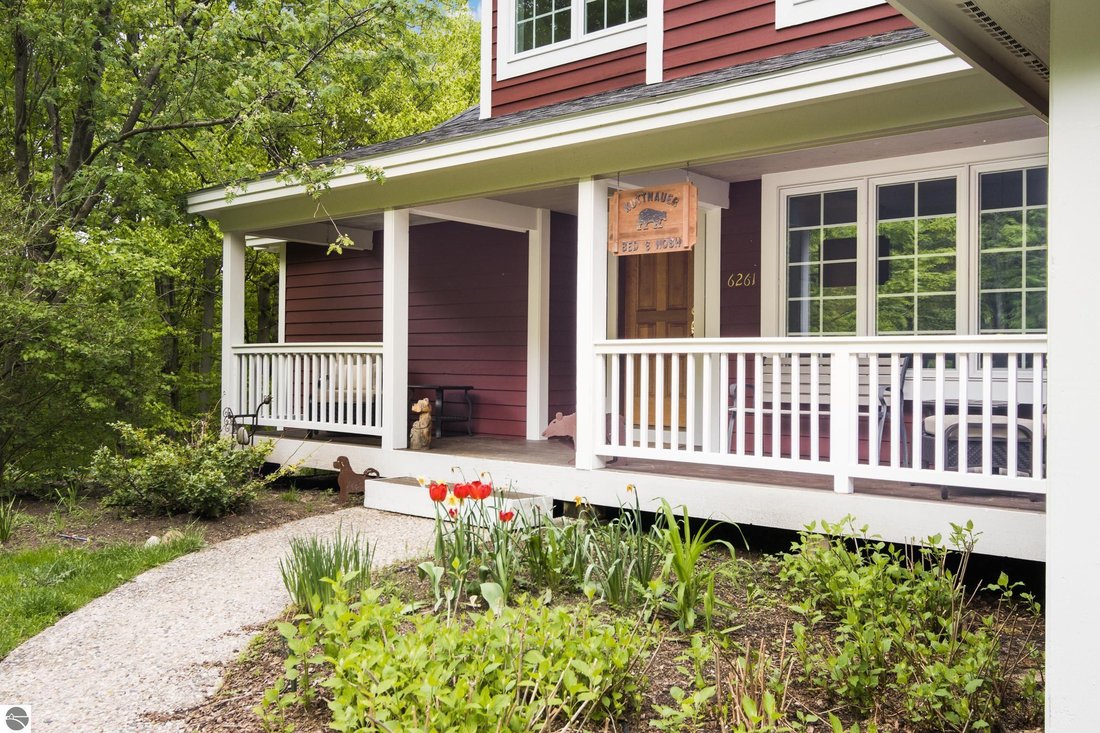 House in Suttons Bay, Michigan, United States 5 - 18539721
