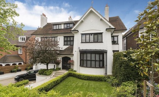Haus in Hampstead, Camden, England 1