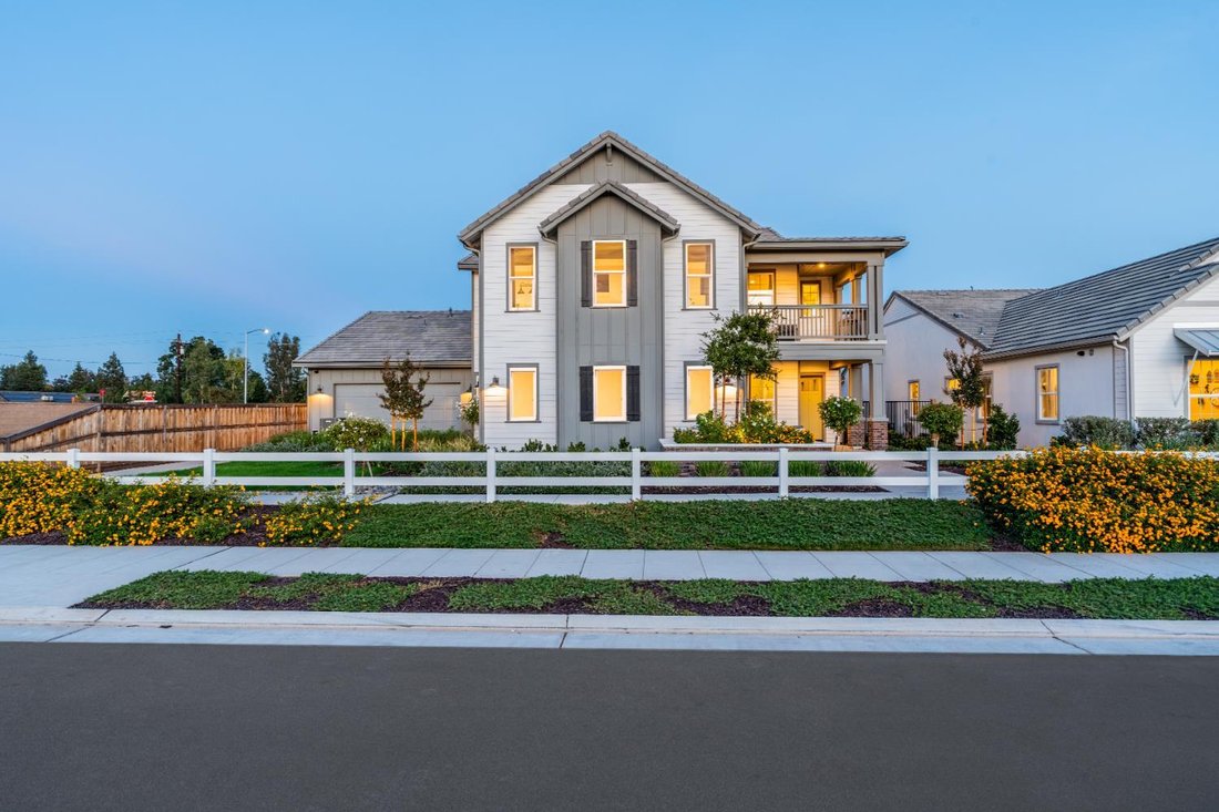House in Clovis, California, United States 1 - 18542879