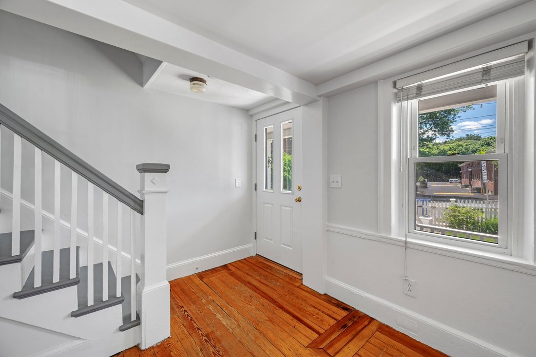 Condo in Wakefield, Massachusetts, United States 3 - 18541816