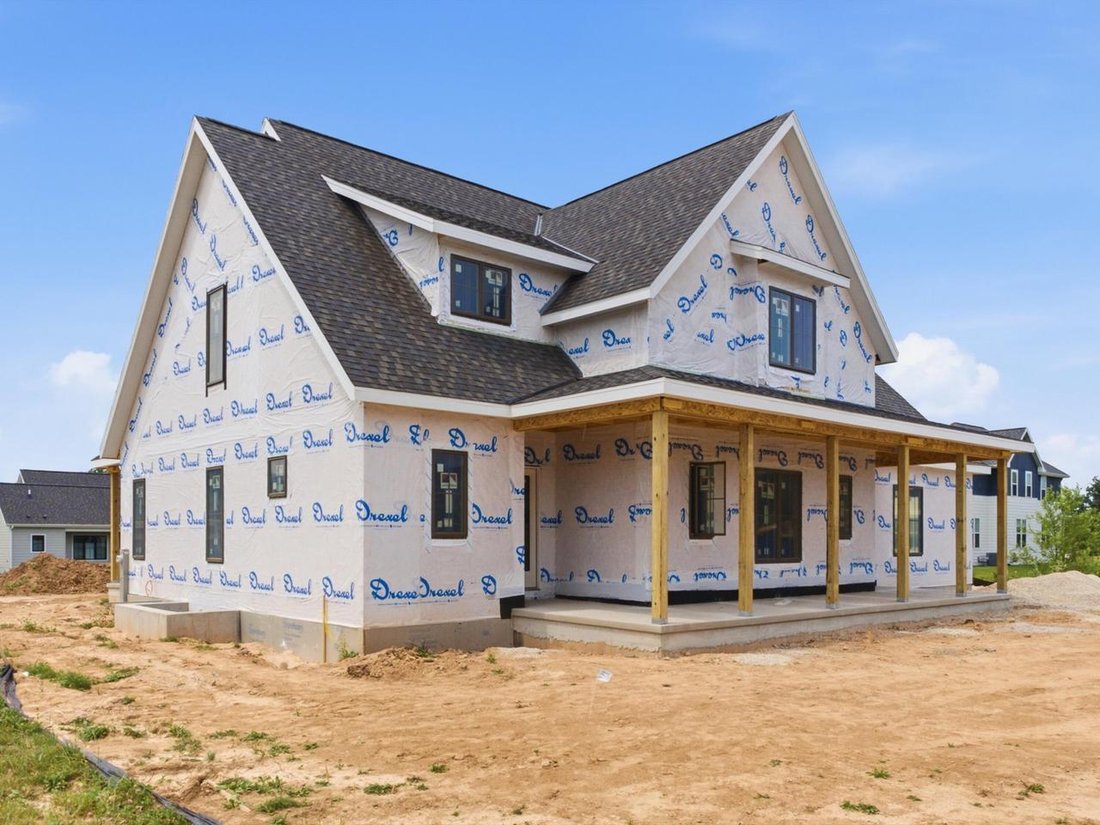 House in Sheboygan Falls, Wisconsin, United States 4 - 17786395