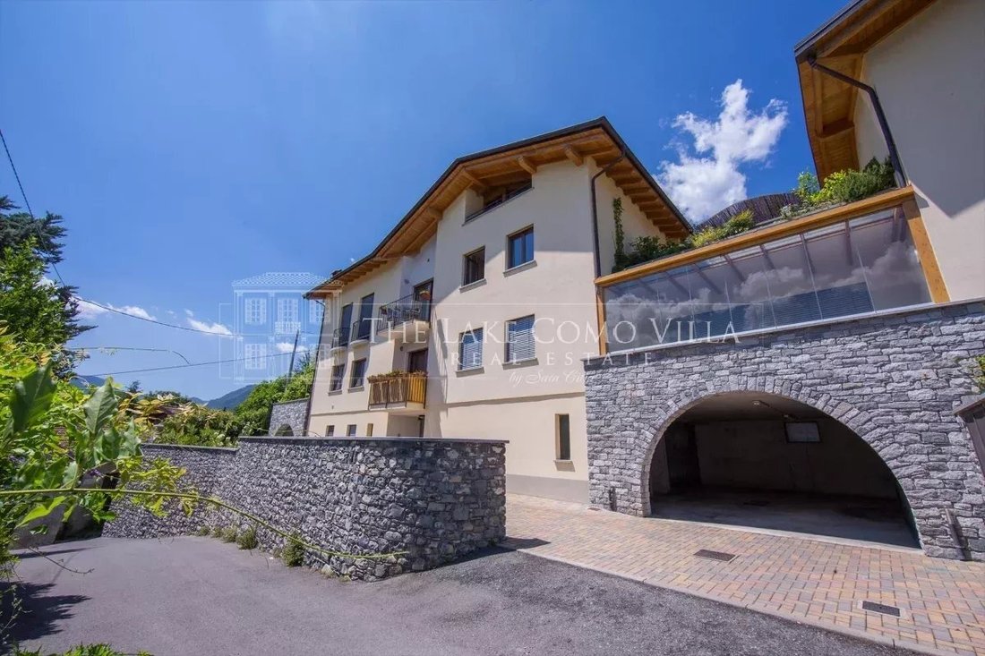 Apartment in Lenno, Lombardy, Italy 1 - 18541092