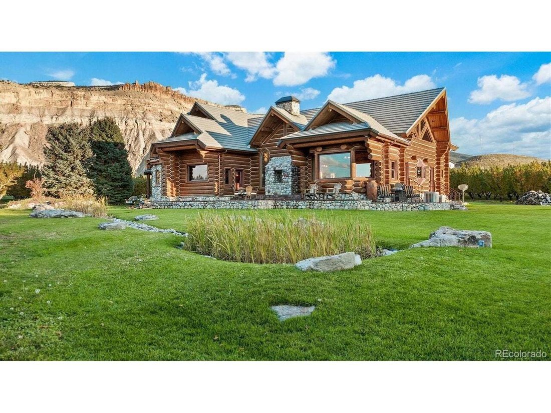 Palisade, Colorado, United States 3 - 18542863