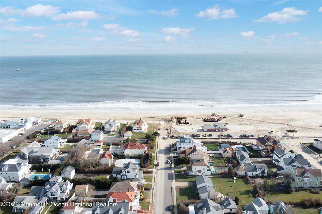 House in Ocean Township, New Jersey, United States 5 - 18539677