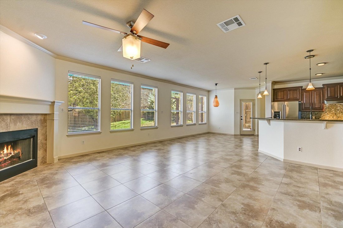 House in Georgetown, Texas, United States 5 - 18543106