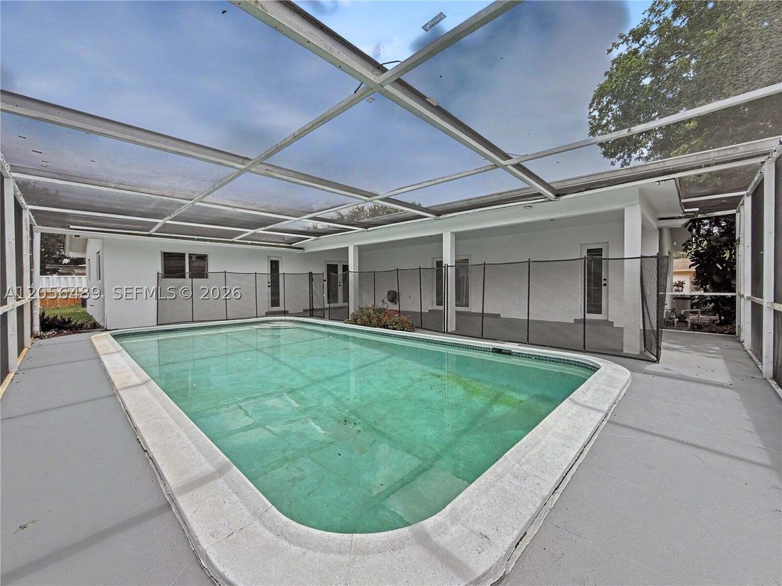 House in Plantation, Florida, United States 3 - 18478032