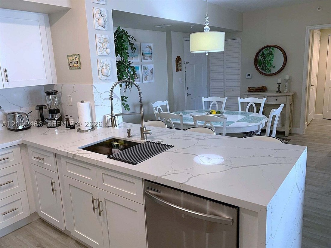 Condominio a Hallandale Beach, Florida, Stati Uniti 1 - 18542915