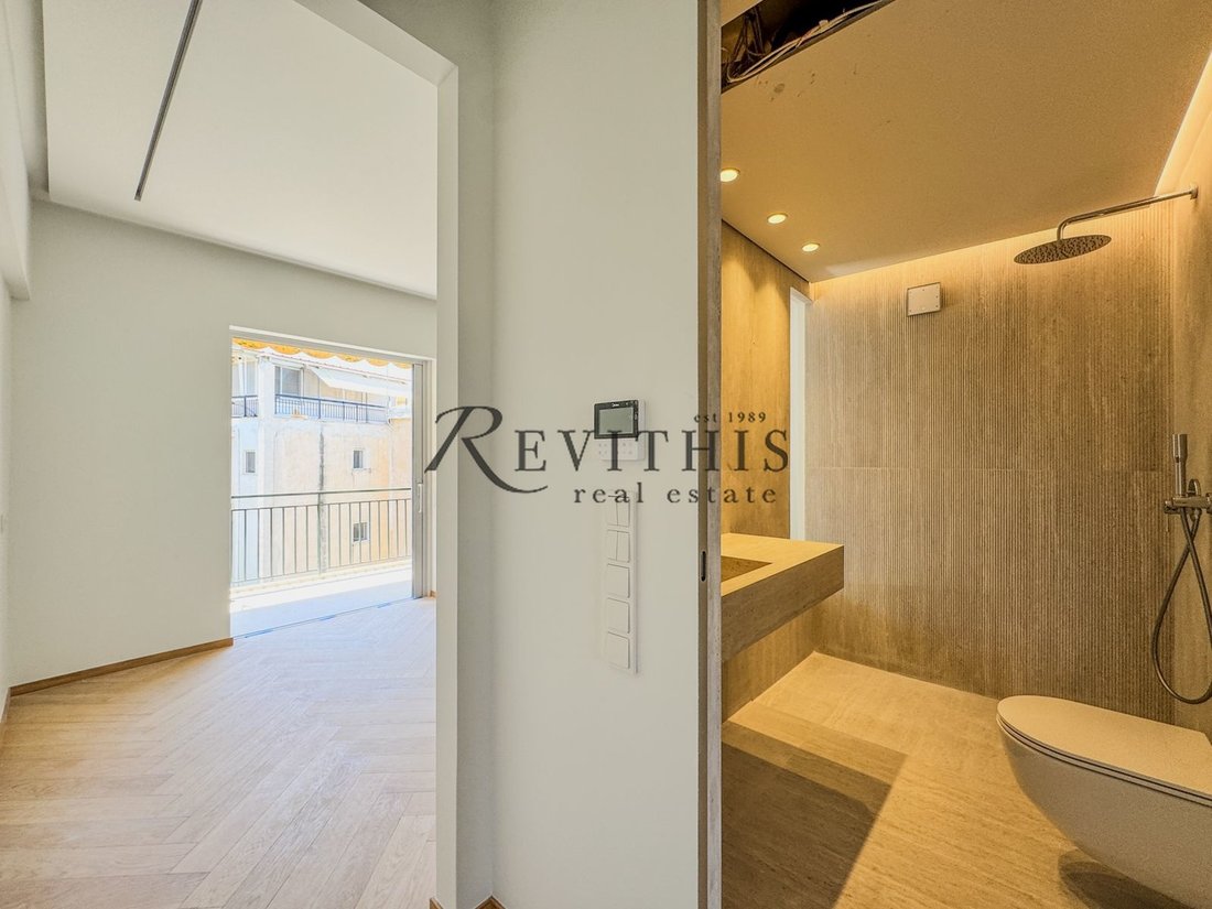 Apartment in Vouliagmeni, Attica, Greece 3 - 18540174