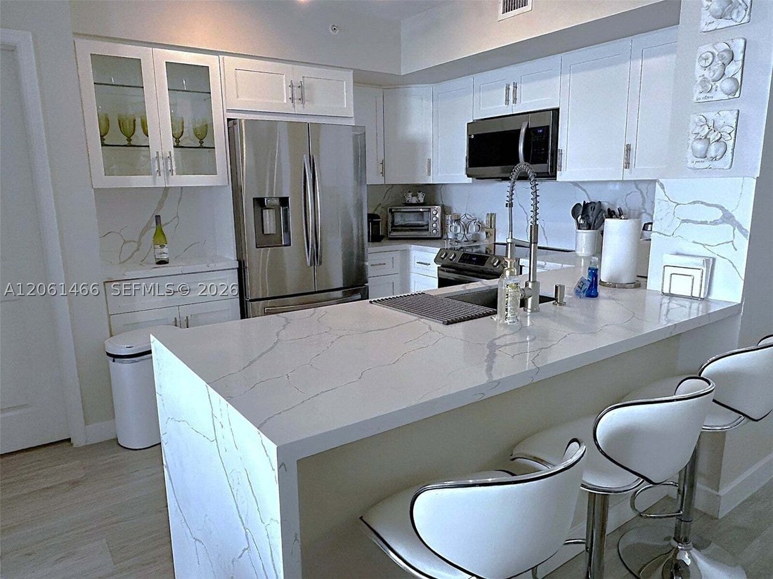 Condominio a Hallandale Beach, Florida, Stati Uniti 2 - 18542915