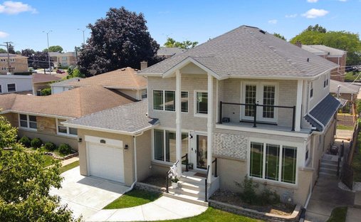House in Niles, Illinois, United States 1