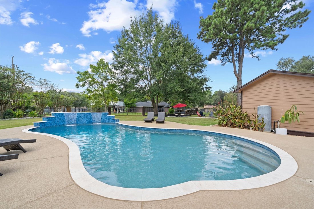 House in Tomball, Texas, United States 4 - 18540311