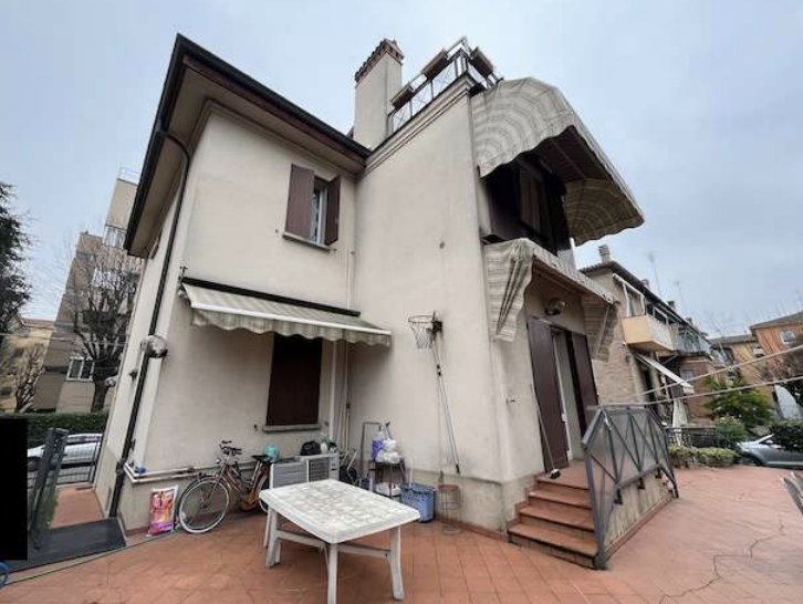 Appartement à Navile - Bolognina, Bologne, Émilie-Romagne 2 - 18539690