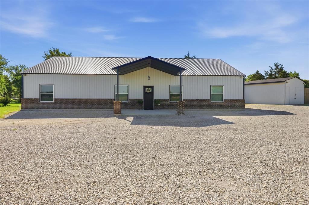 House in Gainesville, Texas, United States 5 - 18543389