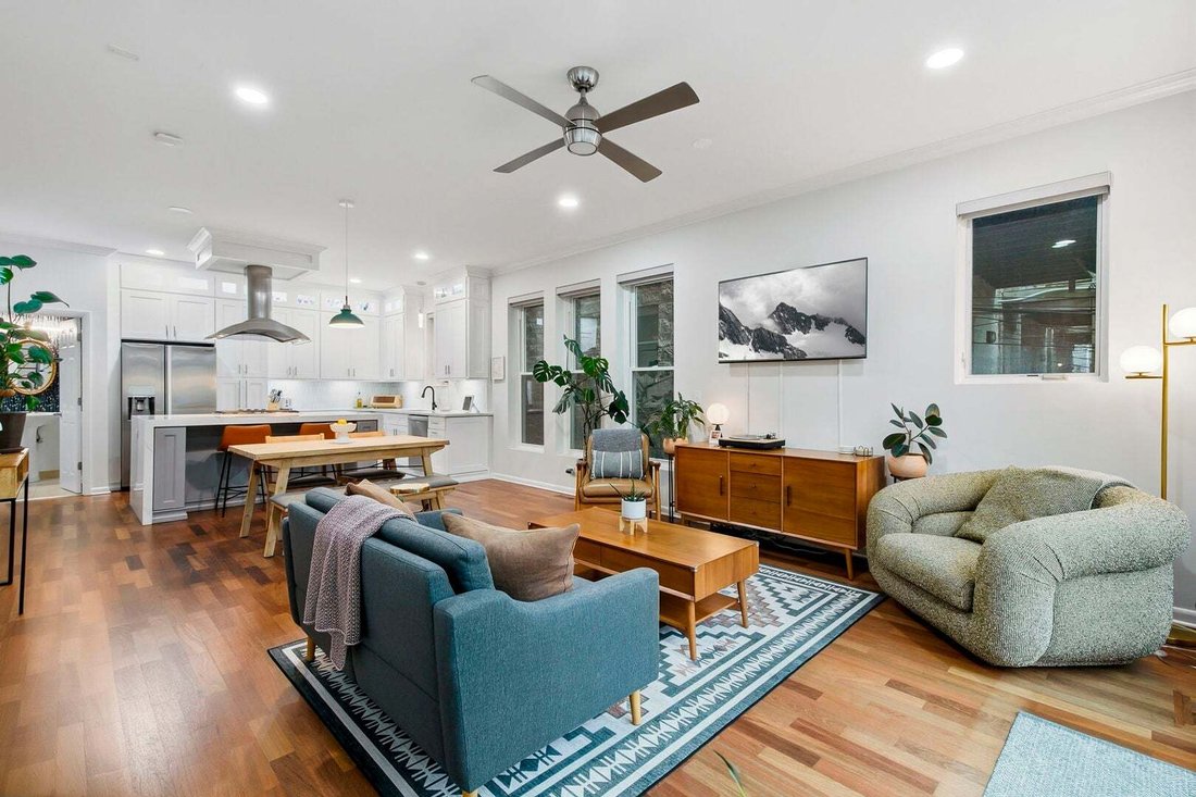 Condo in Chicago, Illinois, United States 2 - 18543078