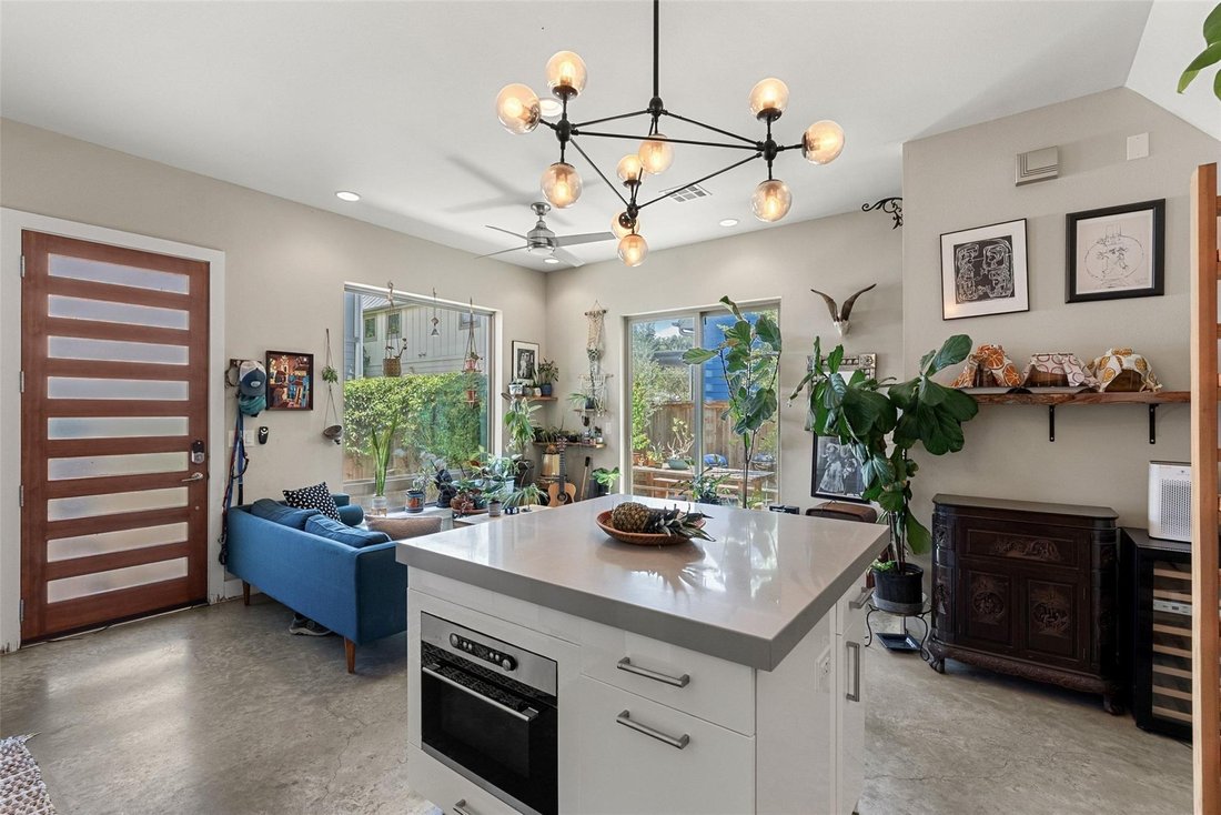 House in Austin, Texas, United States 5 - 18543168