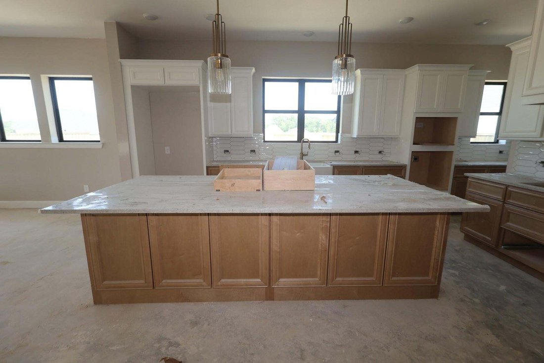 House in Baytown, Texas, United States 5 - 18284852