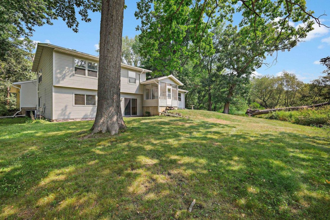 House in McFarland, Wisconsin, United States 3 - 18539487