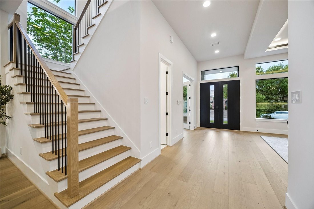 House in Bellaire, Texas, United States 3 - 18540325