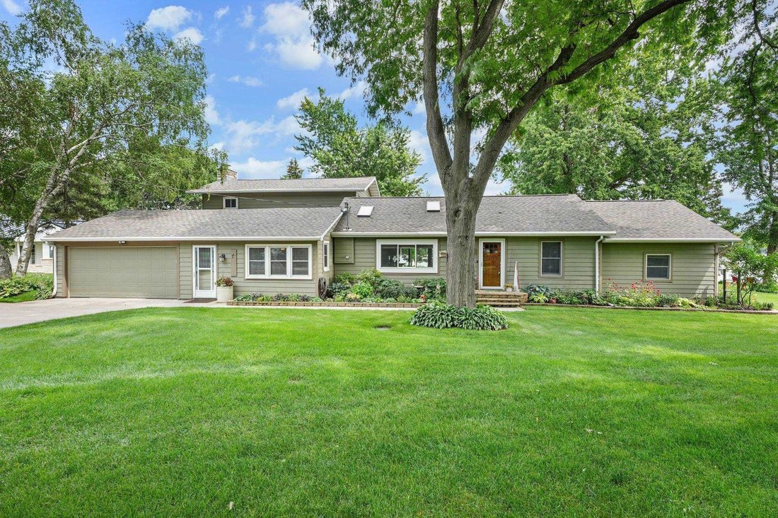House in Beaver Dam, Wisconsin, United States 2 - 18539488